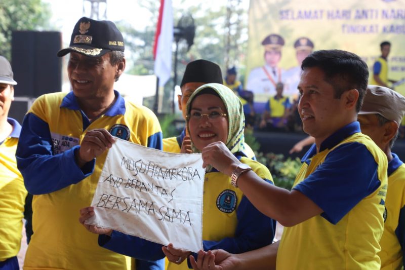 Bupati: Pantau Sekolah, Jauhkan Millenial dari Narkoba