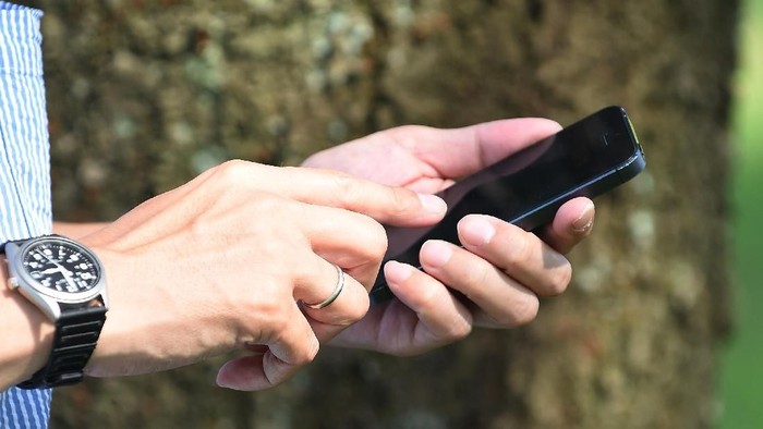 Kominfo Larang Penjualan SIM Card Asing untuk Jamaah Haji RI