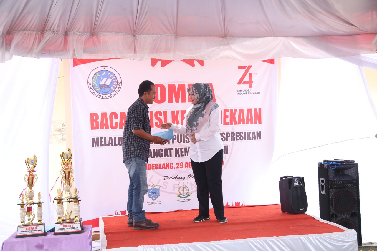 Bupati Irna Sebut Lomba Baca Puisi, Event Positif Dan Strategis Gali Potensi Anak