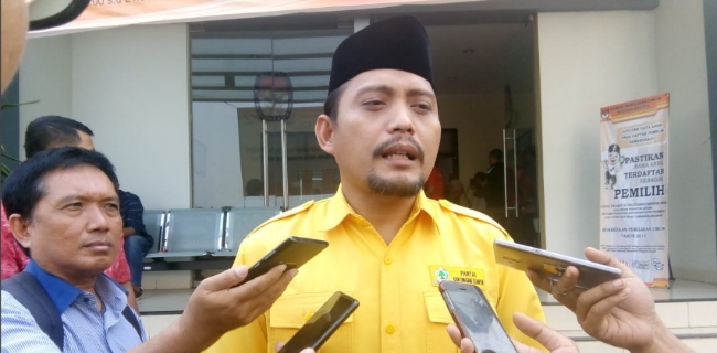 Bahrul Ulum Jadi Ketua DPRD Kabupaten Serang Sementara