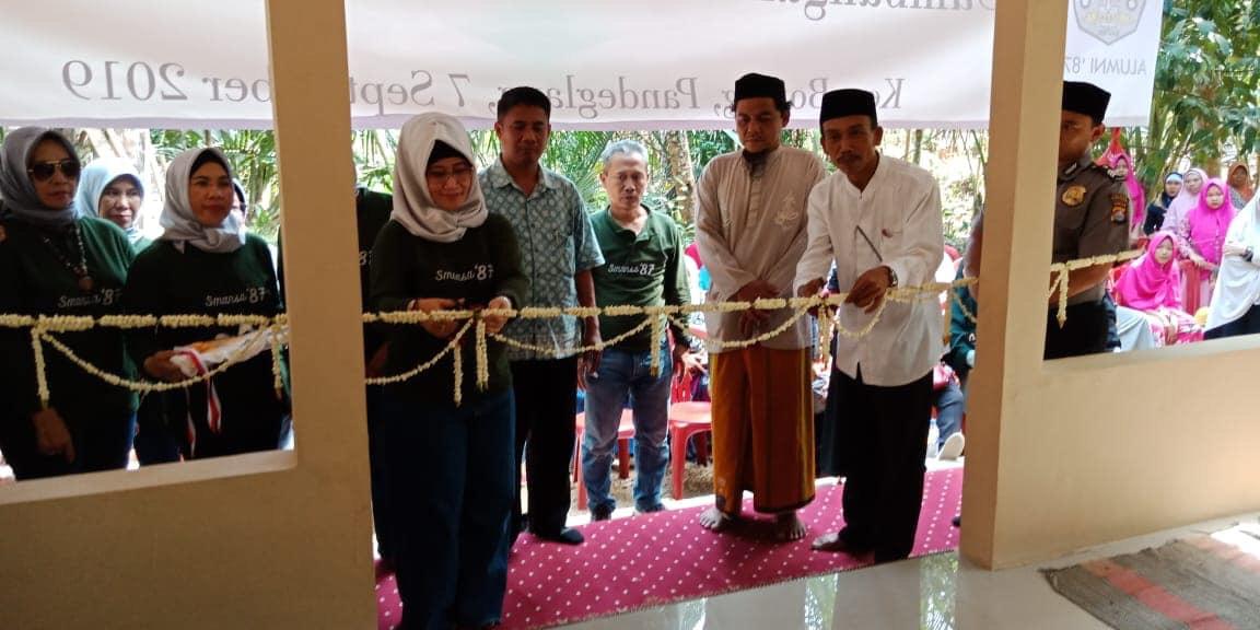 Alumni Smansa 87 Resmikan Rumah Mengaji dan Bakti Sosial di Pandeglang