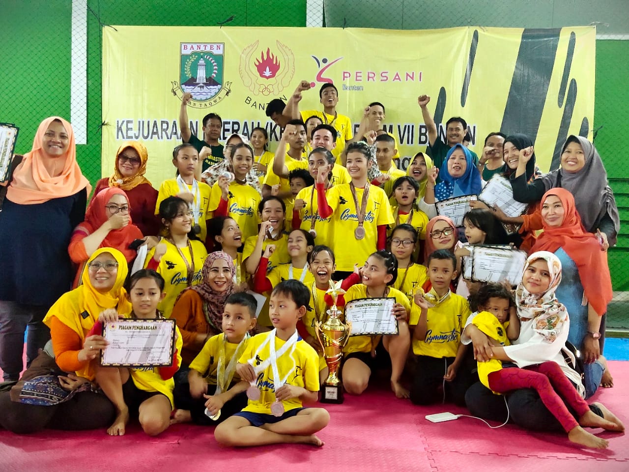 Kota Tangerang Kembali Raih Gelar Juara Umum Kejurda Senam