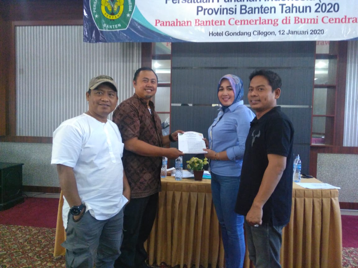 Rita Prameswari Riva’i Pimpin Panahan Banten