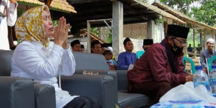 Tangis Tatu Iringi Doa Para Ulama