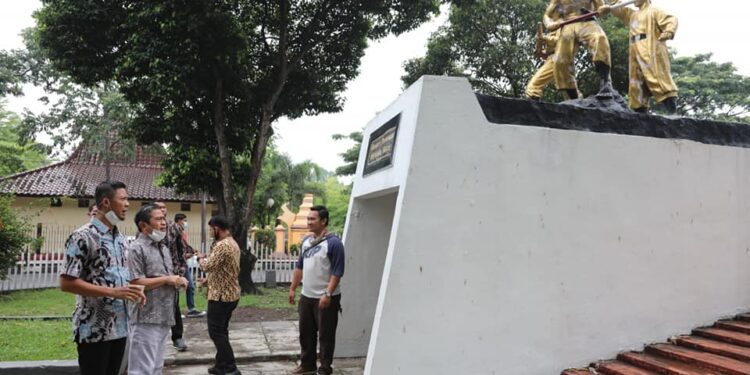 Wakil Walikota Tinjau Lokasi Revitalisasi Pembangunan Gedung Juang