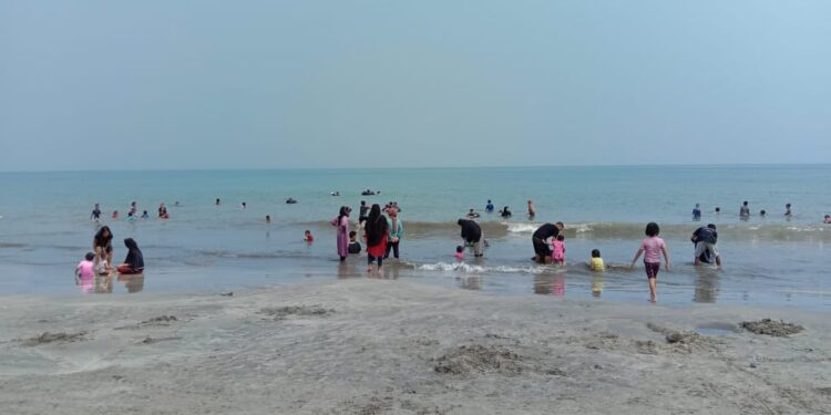 Tempat Wisata Anyer dan Cinangka Dibuka Kembali