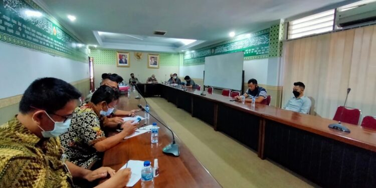 DLH Audiensi dengan KOMBAT’s Terkait Sodetan Sungai Ciujung