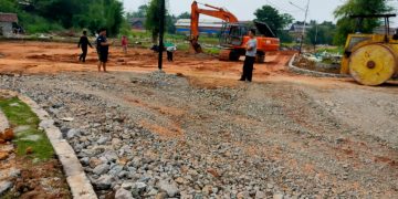 Beri Rasa Aman dan Nyaman, Pemkab Tangerang Bangun PJU di TPU Buniayu