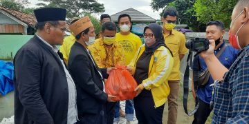Ketua DPD Partai Golkar Banten Perintahkan Kadernya Untuk Bantu Para Korban Banjir
