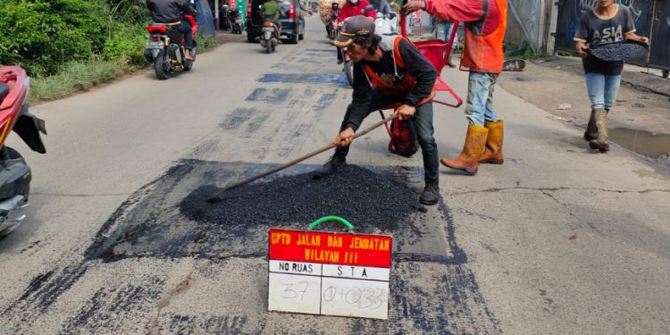 37 Titik di Ruas Jalan Jalur Mudik Kabupaten Tangerang Diperbaiki