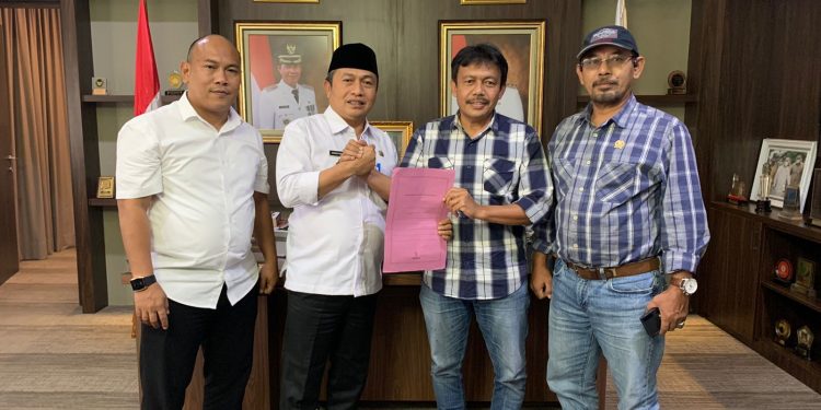 Budi Santoso Ditunjuk Kembali Jadi Pelatih Serang Jaya