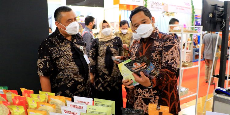 Hari pertama ICE, UMKM Kota Tangerang Ramai Pembeli