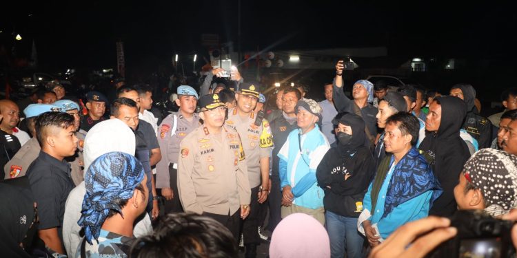 Kapolda Banten Terjun Langsung Awasi Personel Pengamanan Aksi Demo Aliansi Buruh
