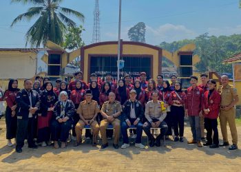 KKM Kelompok 61 Universitas Bina Bangsa Diterima dengan Baik di Desa Sindanglaut