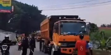 Viral di Medsos: Dishub Bogor Diserbu Warga dan Karang Taruna Tangerang di Parung Panjang