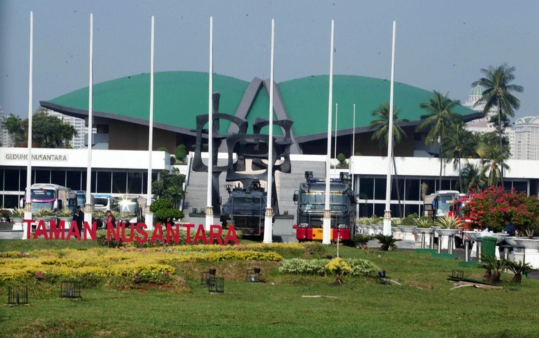 DPR-Menkum HAM Kejar Target Rampungkan 50% RUU Prioritas dalam 3 Bulan