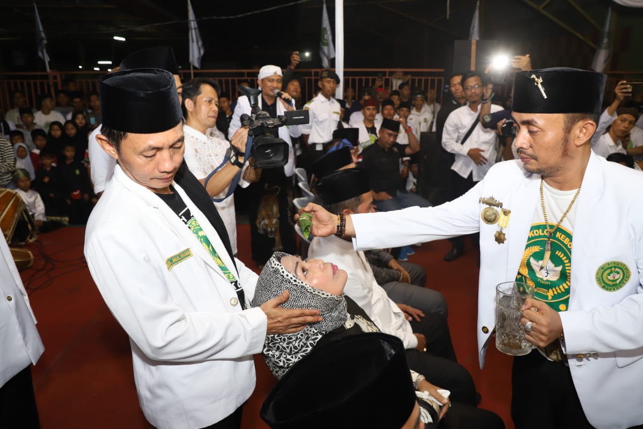 Bupati Serang: Anak-anak Wajib Belajar Pencak Silat