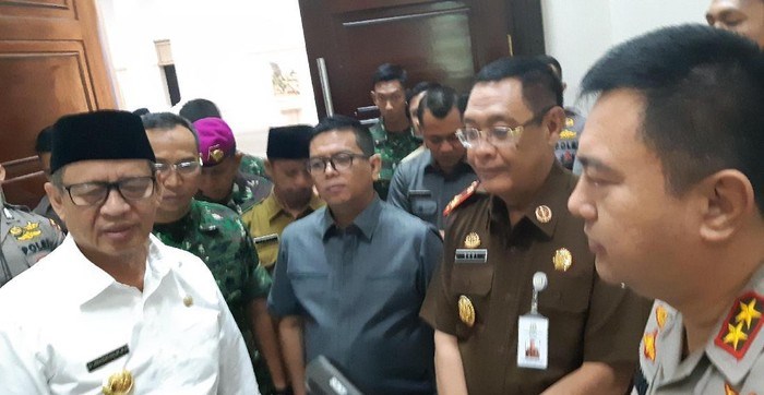 Gubernur Banten Imbau Umat Islam Jaga Toleransi dan Tahun Baruan di Masjid