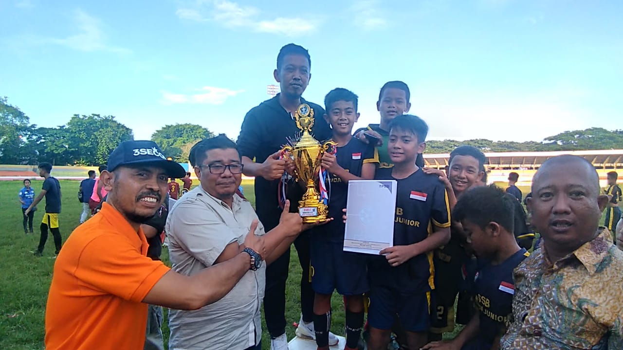 Garuda Junior Kampiun Piala Soeratin U-13