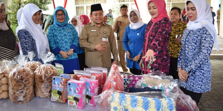 Adde Rosi Berikan Semangat UMKM di Banten
