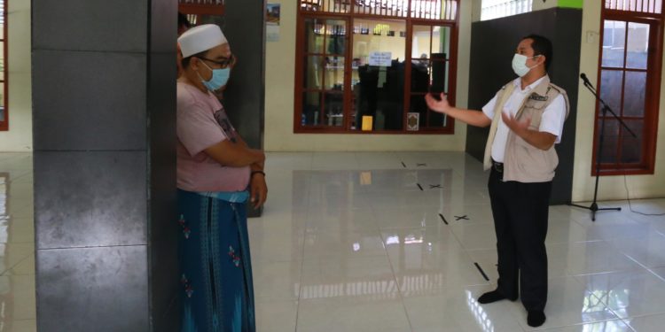 Arief Tinjau Kesiapan Tempat Ibadah dalam Penerapan Protokol Covid-19