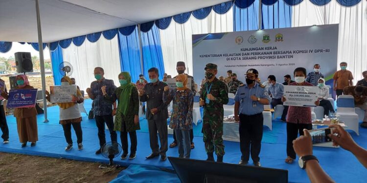 Pemkot Serang Dapat Bantuan Uang Tunai untuk Para Petani dan Nelayan