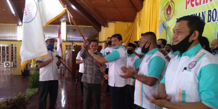 Walikota Serang Lantik Pengurus Bola Voli Kota Serang 2020-2024