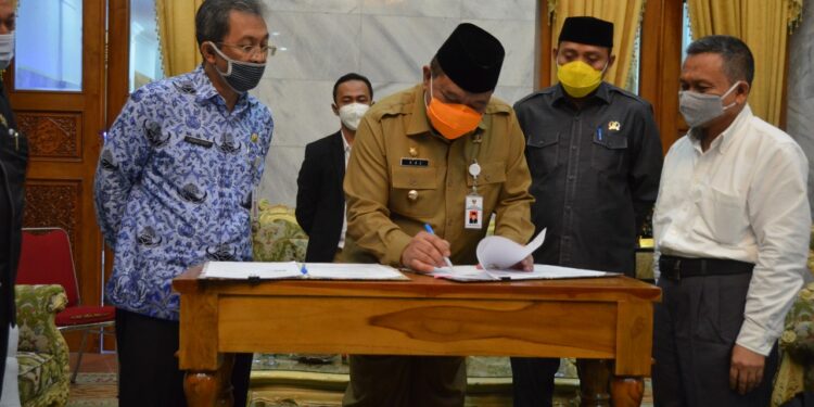 Pengembang BCP Serahkan Fasos Fasum