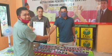 Dua Pengurus Bulutangkis Ambil Formulir Pendaftaran Caketum Pengprov PBSI Banten