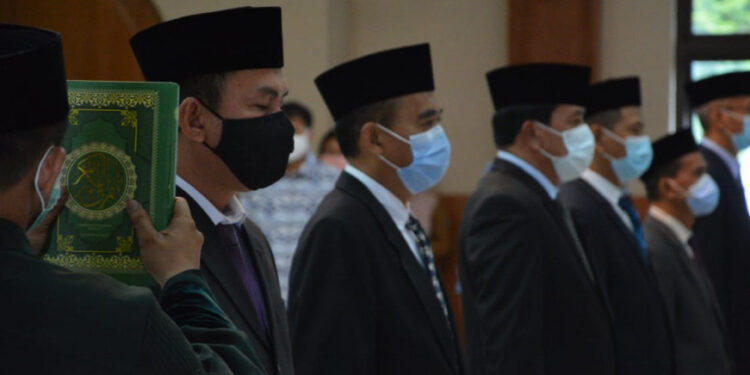 Bupati Tangerang Lantik Dewan Pengawas Perumdam Tirta Kerta Raharja