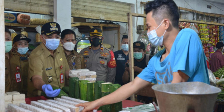 Bupati Tangerang Pantau Harga Kebutuhan Pokok di Pasar Tigaraksa