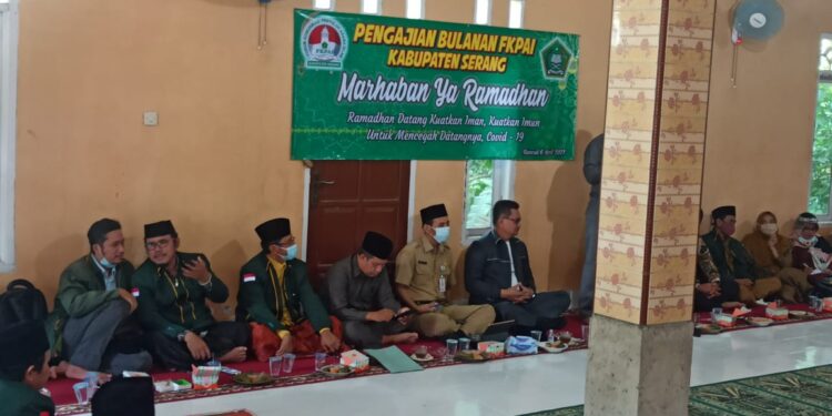 Pemkab Serang Bantu Operasional Pengajian FKPAI