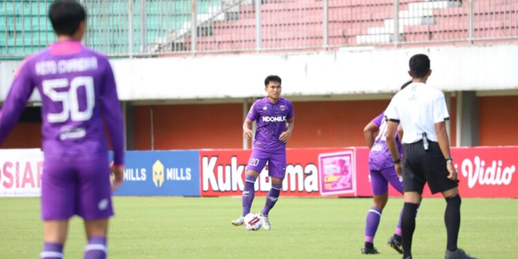Persita Rekrut Bek Persikabo
