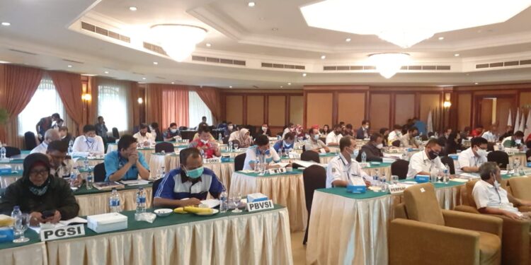 Rumiah Gelorakan Semangat Patriot Olahraga di Rakerprov KONI Provinsi Banten