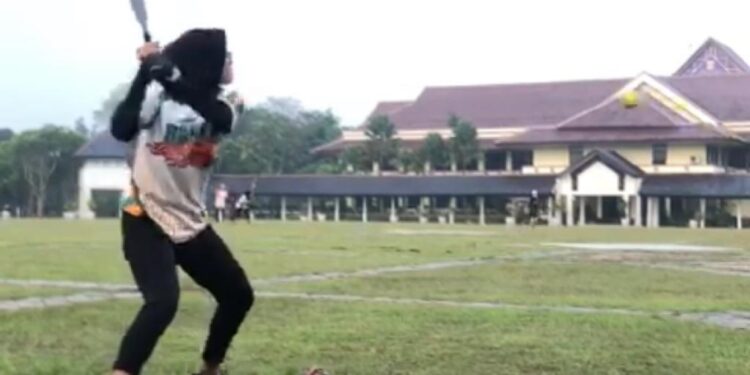 Softball Kabupaten Tangerang Tetap Latihan Mandiri Agar Kondisi Stabil