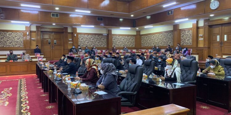 Paripurna RPJMD Kabupaten Serang Ditunda