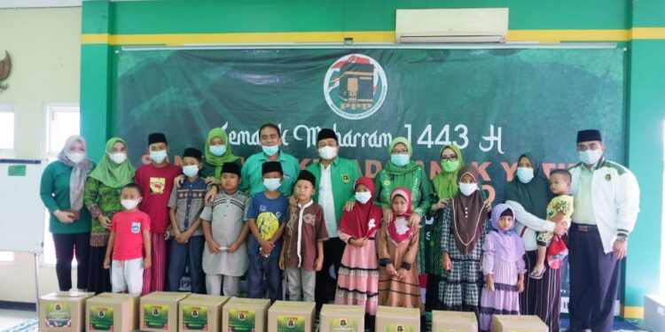 DPW PPP Banten Salurkan Ratusan Paket Sembako