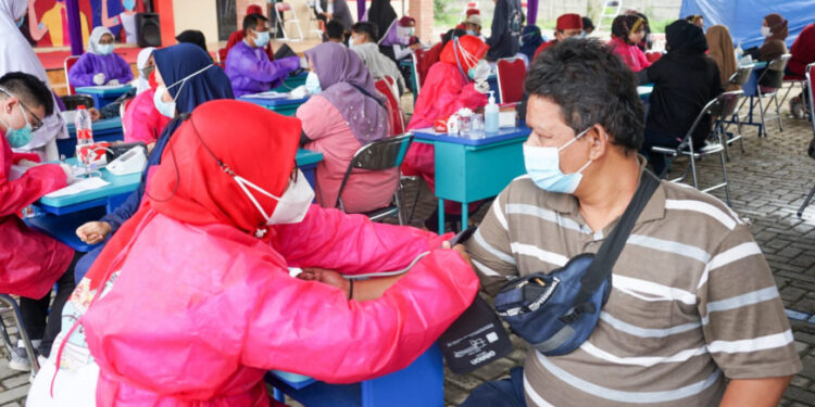 Kecamatan Curug Targetkan 15 Ribu Orang Mendapatkan Vaksin Covid-19