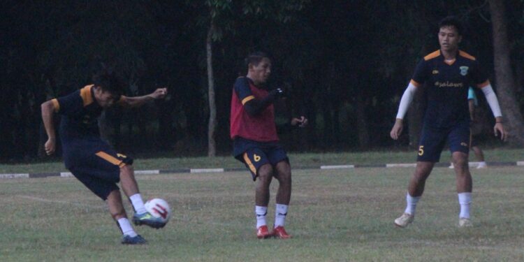 Perserang Kembali Lakoni Latihan