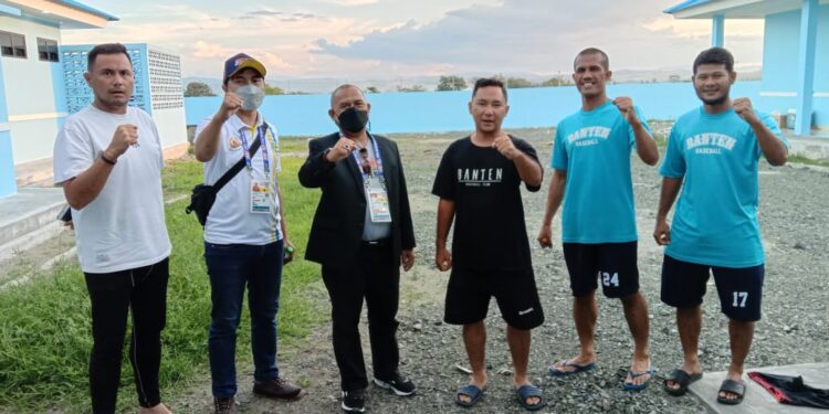 Sampai di Papua, Ketua CdM Banten Langsung Tinjau Softball dan Gantole