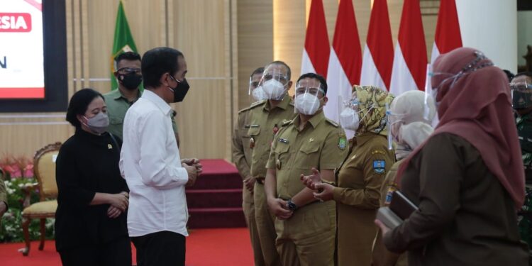 Bertemu Presiden Jokowi, Bupati Serang Minta Kuota Vaksin Terpenuhi