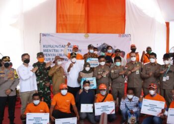 Distan Kabupaten Serang bersama Mentan RI Kucurkan Bantuan KUR Untuk 10 Petani di Kabupaten Serang