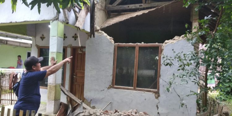 Sejumlah Provinsi Rasakan Gempa Dengan Kekuatan 6,6 Magnitudo