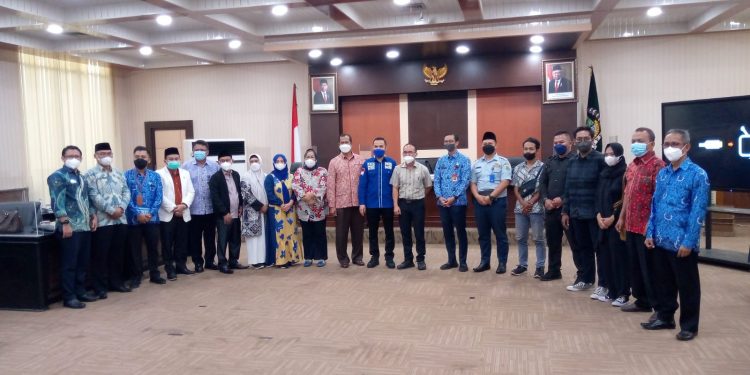 Guna Meningkatkan SDM, PERADA Dorong Program Beasiswa Kuliah