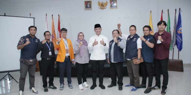 Tertarik dengan Program Abdimas, Andika Hazrumy Siap Terlibat