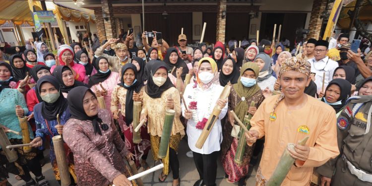 Festival Desa Cikolelet, Hadirkan Seni Budaya hingga Paket Wisata