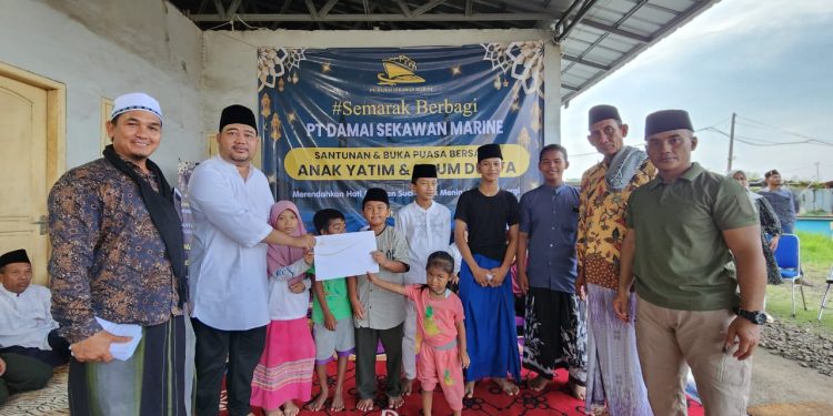 Ramadan Semarak Berbagi, Damai Sekawan Marine Santuni Anak Yatim dan Duafa