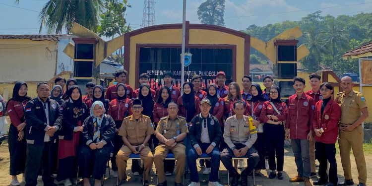 KKM Kelompok 61 Universitas Bina Bangsa Diterima dengan Baik di Desa Sindanglaut