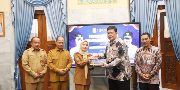 Pemkab Serang dan Bank Banten Teken Kerja Sama Pembayaran Gaji PPPK